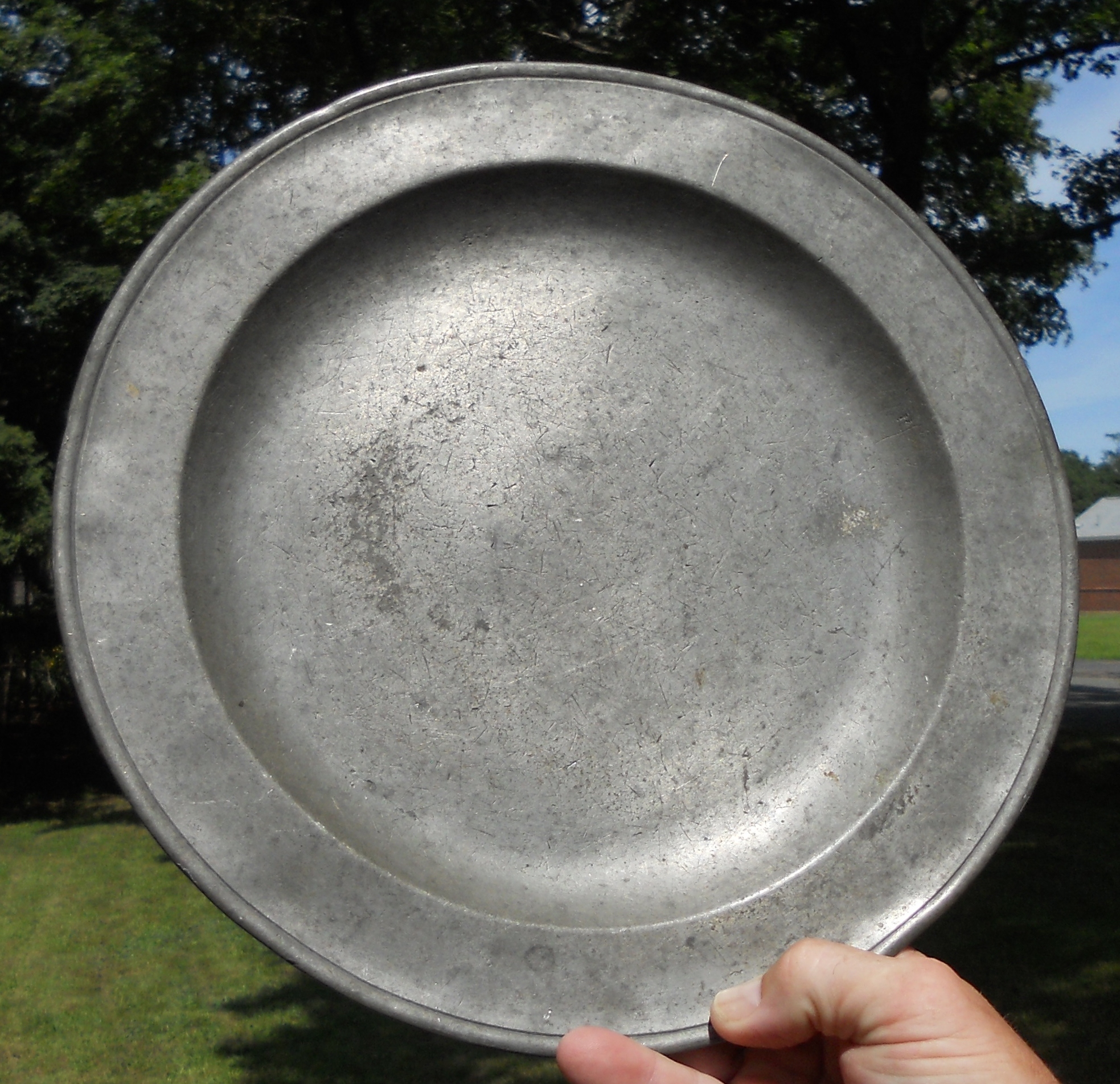 pewter_charger