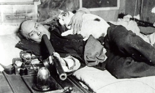 This photograph of a Chinese man smoking opium with his cat in San Francisco became a best-selling souvenir postcard. 