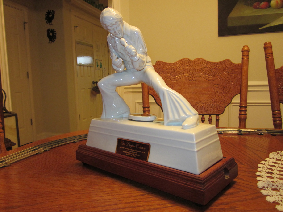 Elvis Presley Decanter...Music Box 1981 - Music