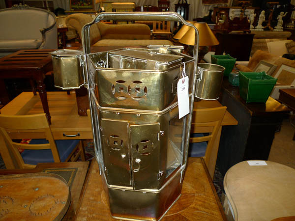 Brass 'thing' - a carrying container for something or other