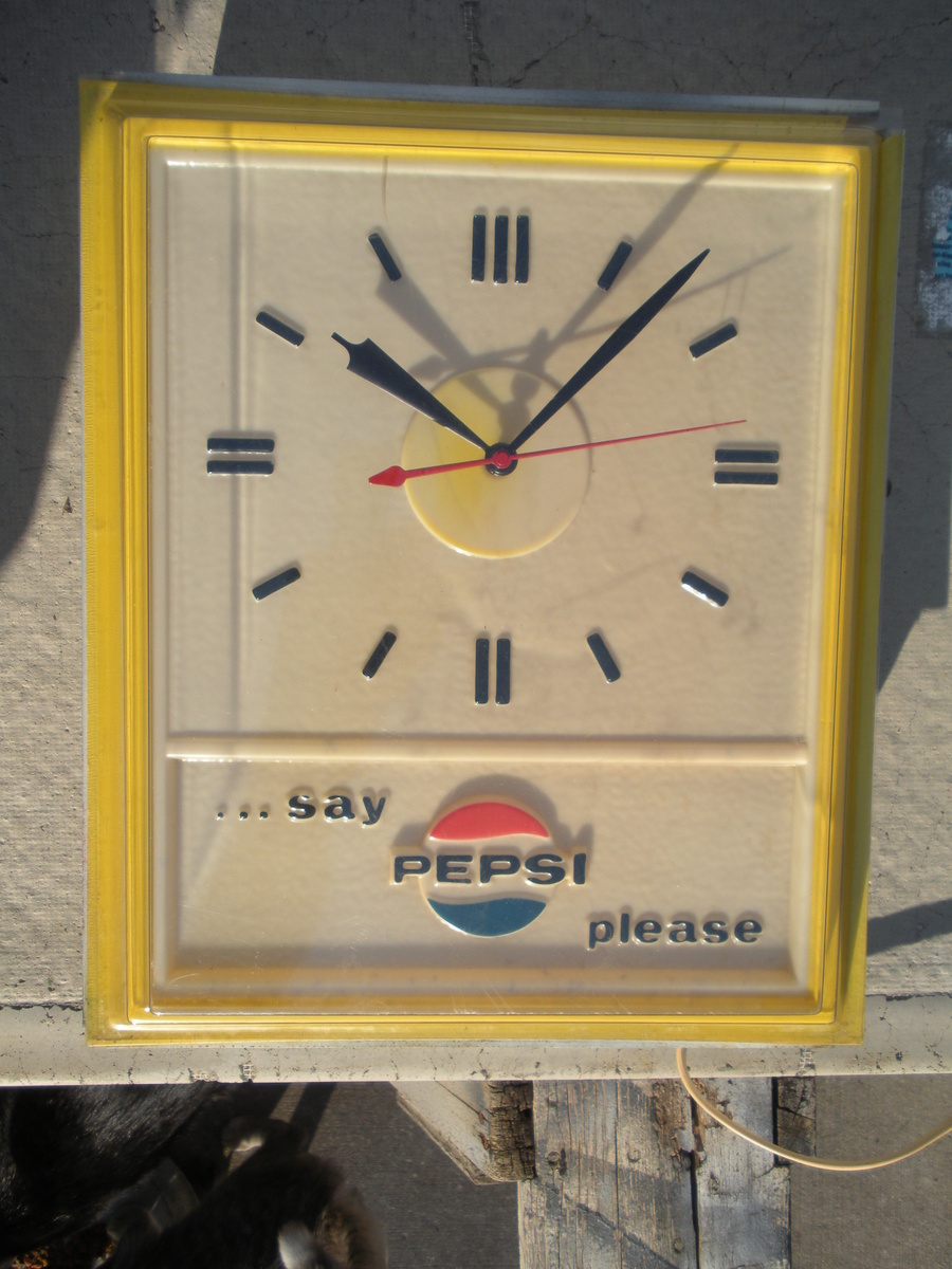 PEPSI CLOCK - Say Pepsi Please - Advertising