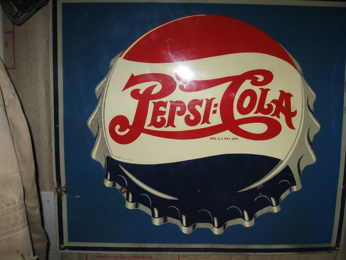 Double Dot Pepsi signs - Signs