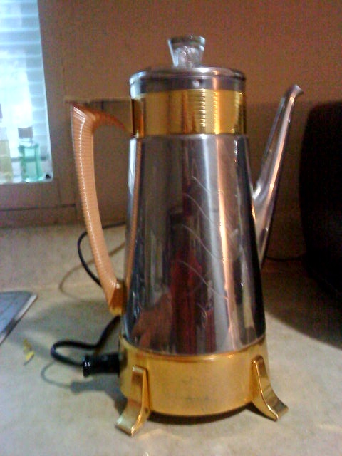 Dormeyer model 22 percolator. - Kitchen