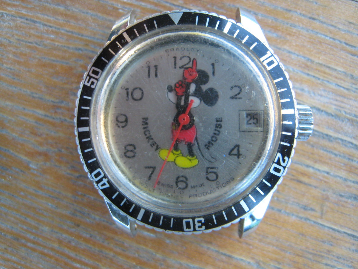 ?????what kind of mickey do i have ?????/ - Wristwatches