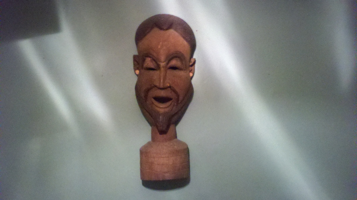 african head - Folk Art