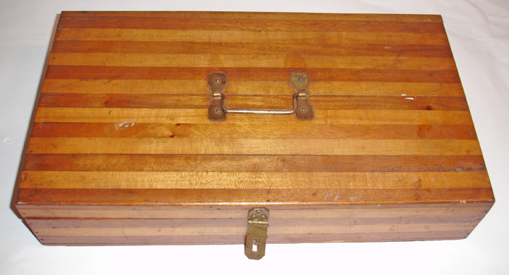 ANTIQUE PLAYING CARD / GAMES BOX