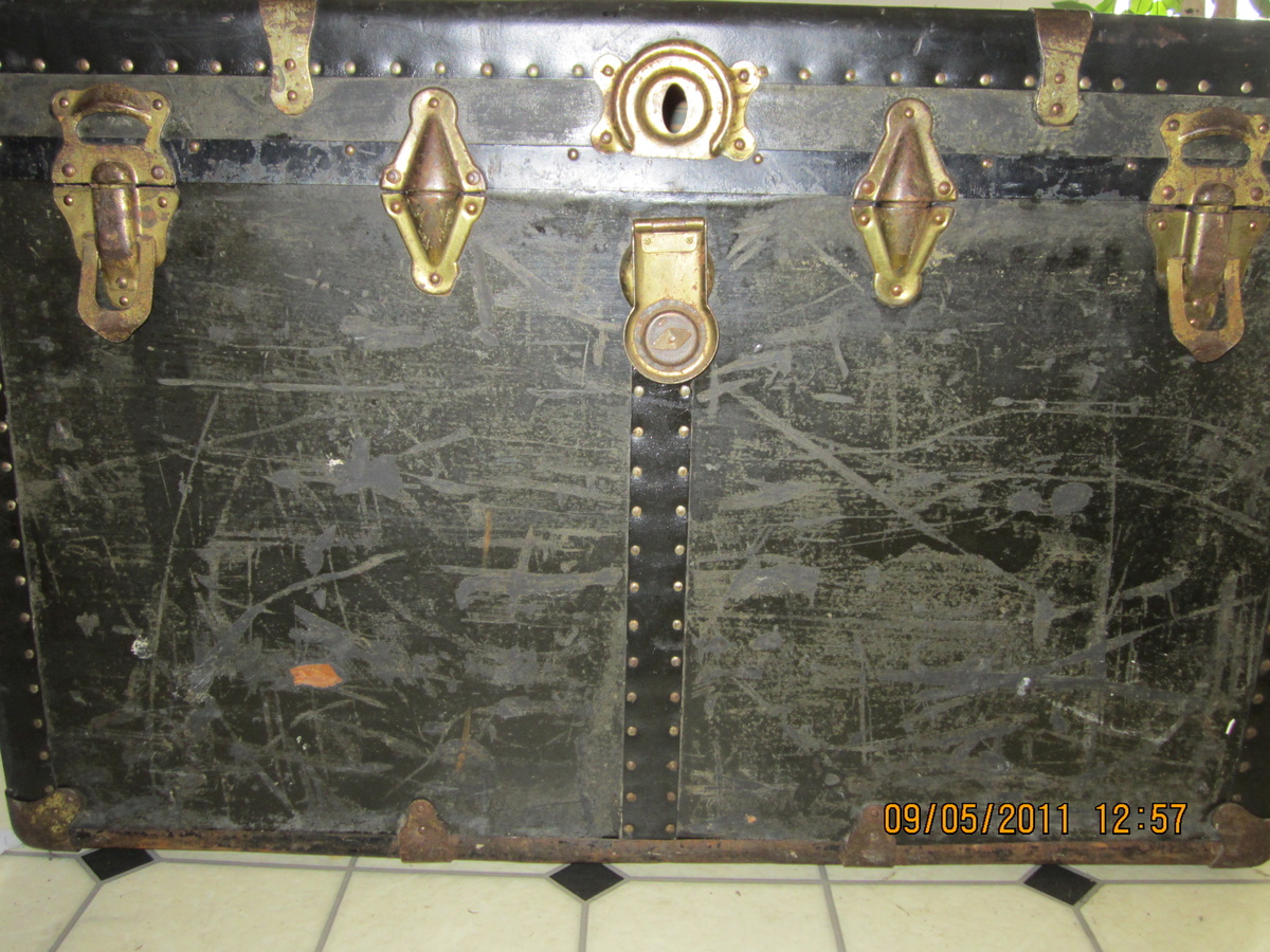 my 1900`s steamer trunk - Furniture