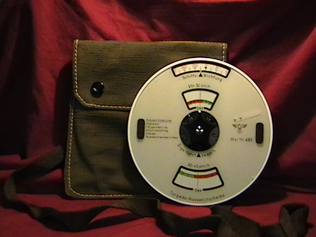 WW II German Ausweichscheibe with the Original Case