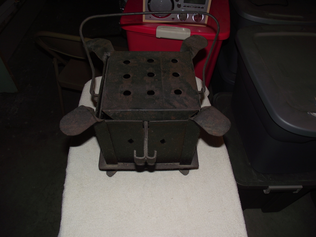 Cast Iron...Contraption? no idea, please help