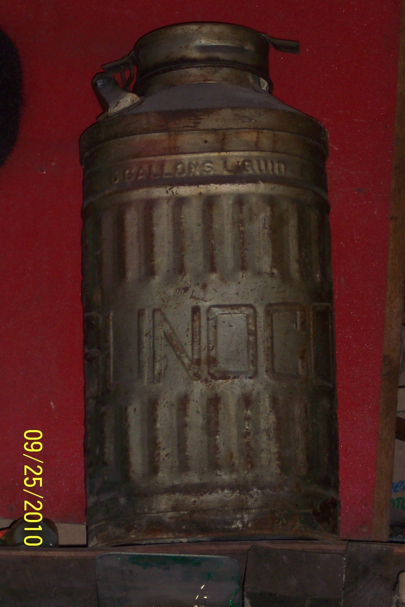 Sunoco Vintage gas can
