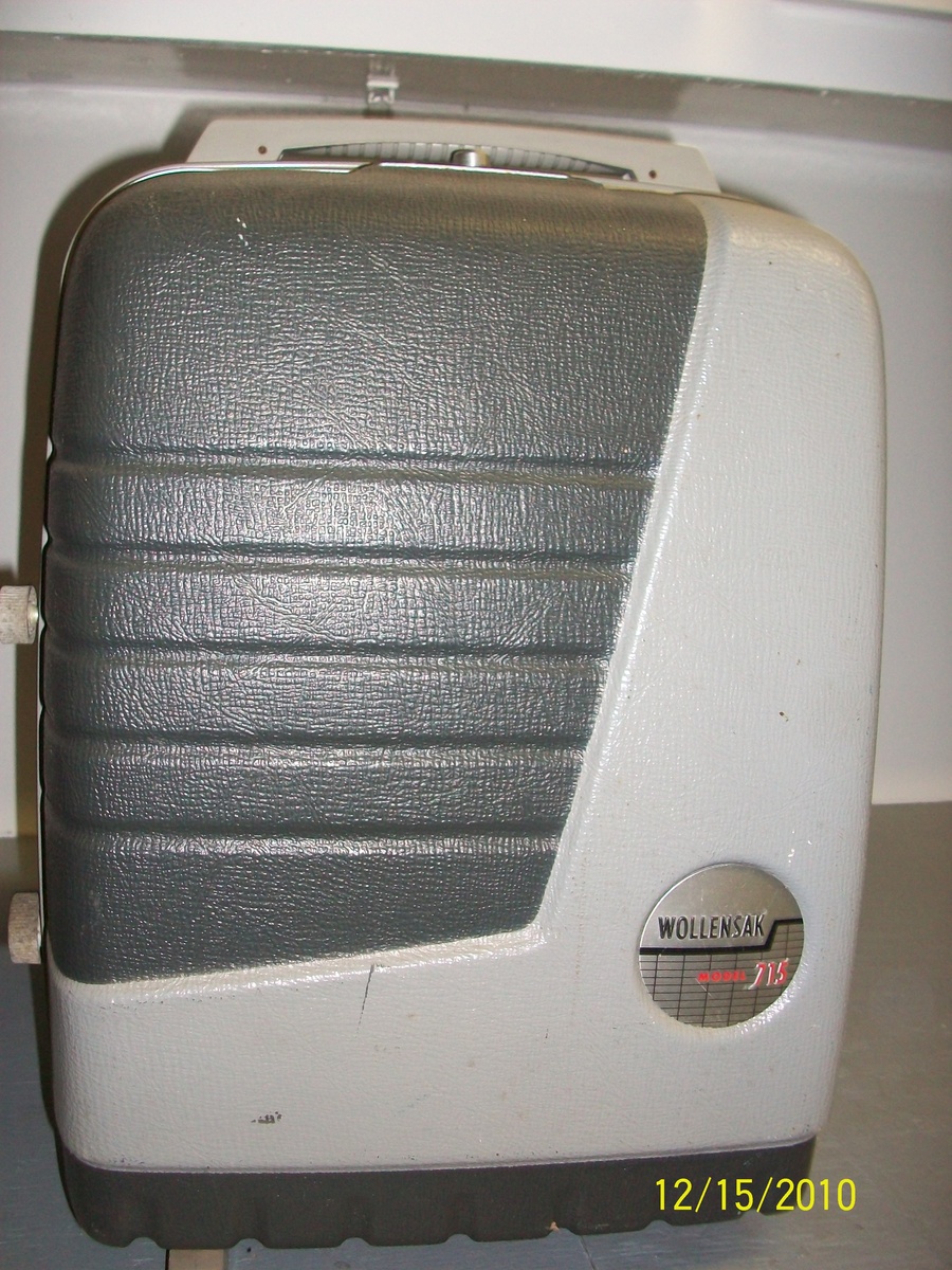 Wollensak Model 715 8mm Push Button Movie Projector