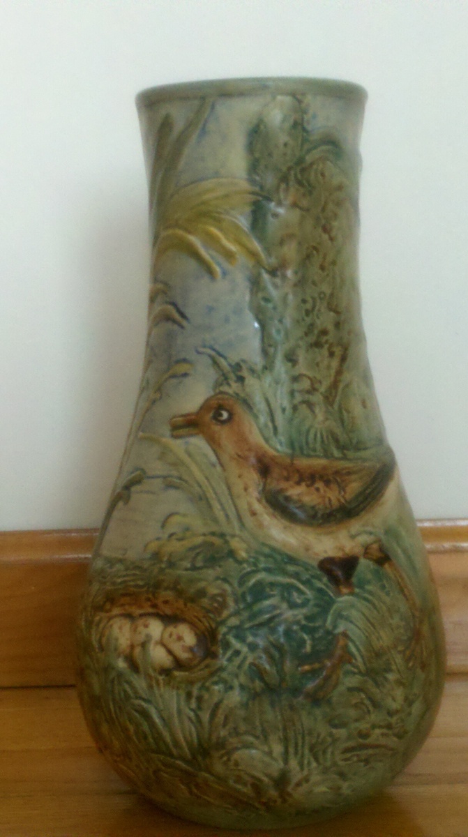 My great grandmother's vase - Art Pottery