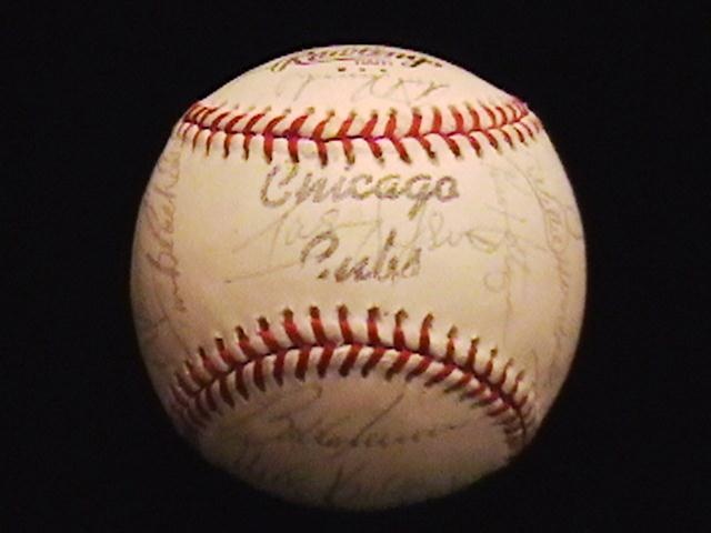 1979 Team Autographed Chicago Cubs Baseball