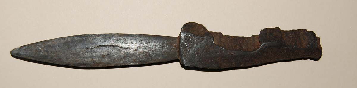 Primitive Knife HELP