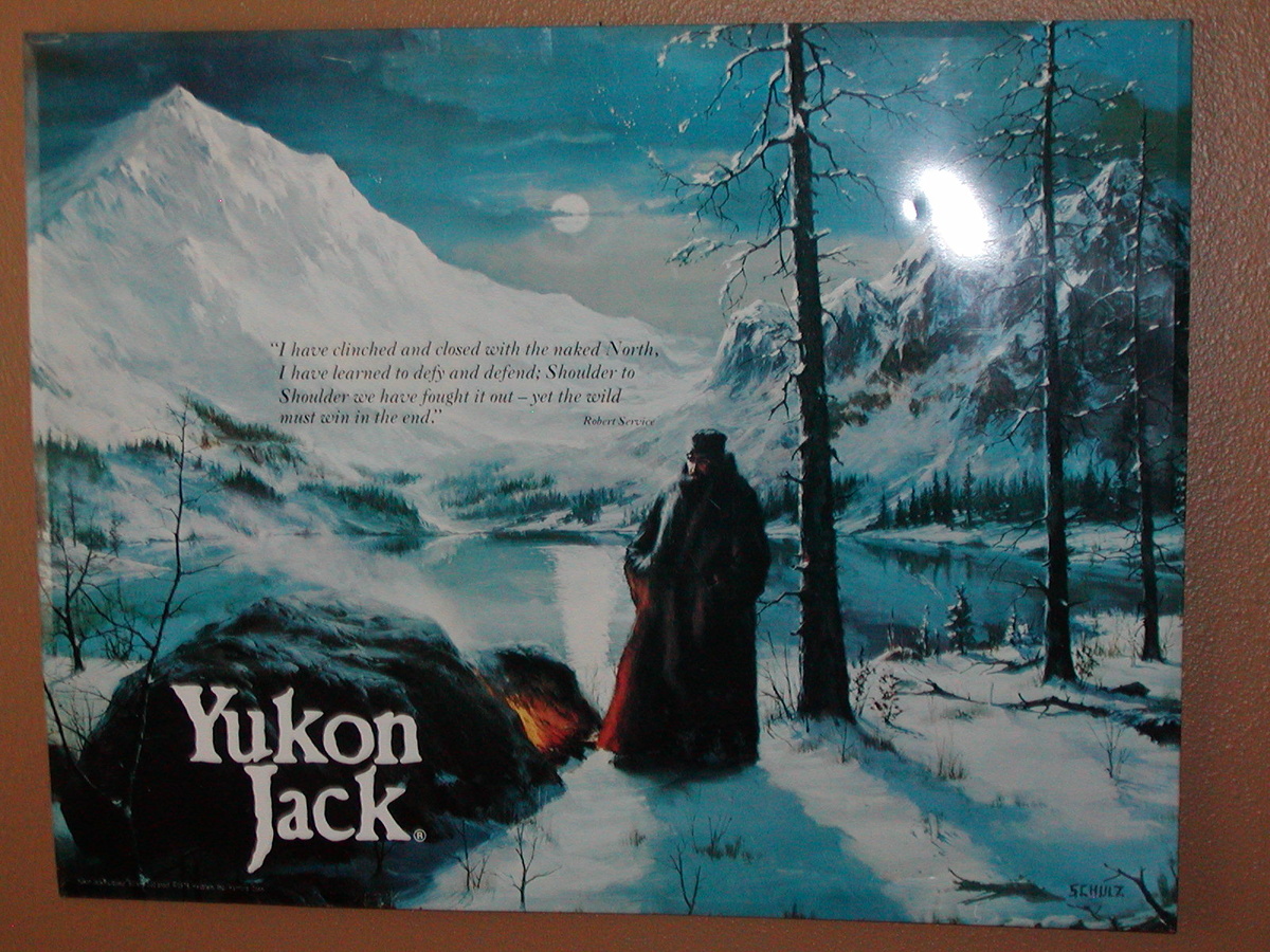 A FRIENDS METAL  SIGHN OF  YUKON JACK 1978 - Signs