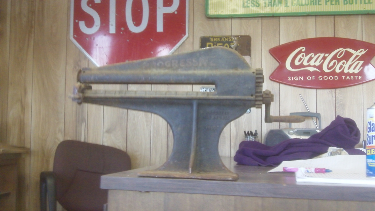 Old Sheet Metal Cutter?? - Tools and Hardware