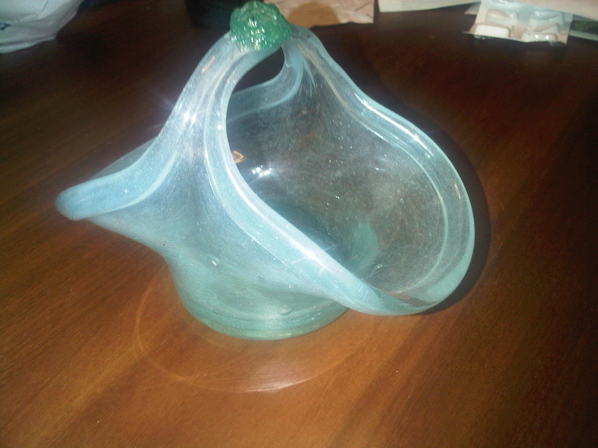 Scottish Vasart Glass posy dish, signed