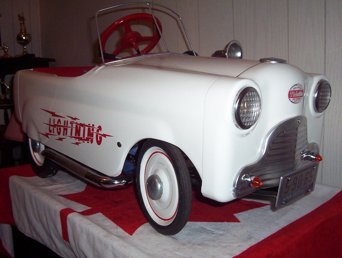 1959 Thistle "Lightning"