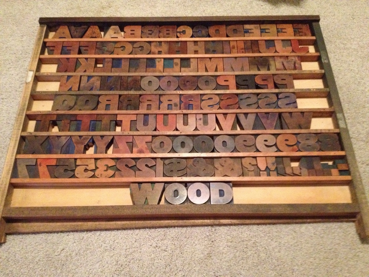 12-line Hamilton Gothic Wood Type Font - Office