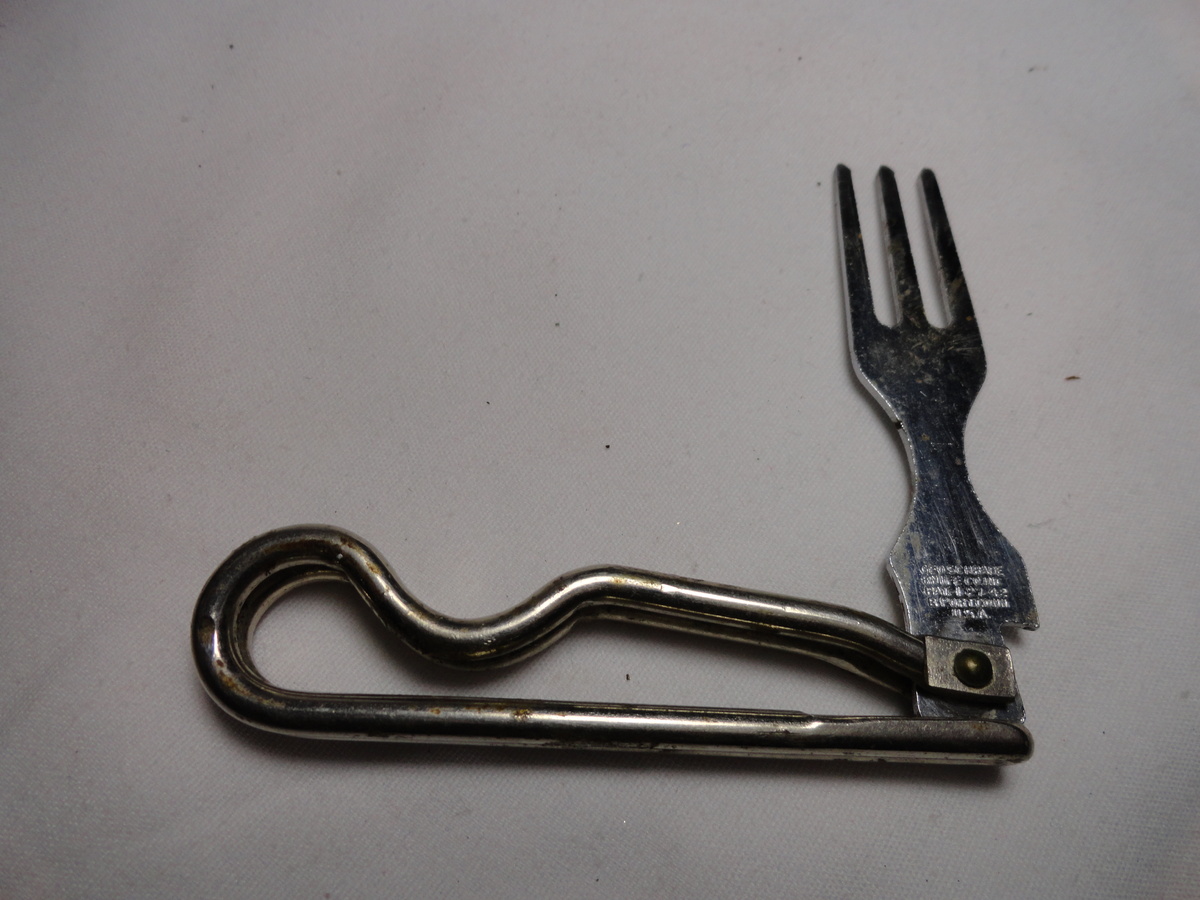 GEO SCHRADE WIRE JACK FORK ... Based on the idea of a Wire Jack Knife patent #2270851 issued on Jan 27, 1942   - Tools and Hardware