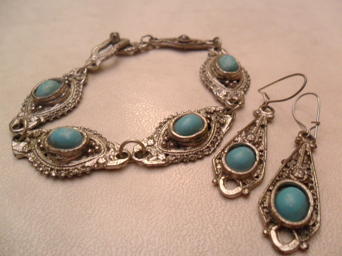 Very old bracelet and earings with turquoise stones. Age and origin help please!