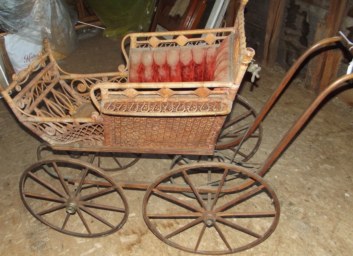 Antique Wicker Baby Carriage