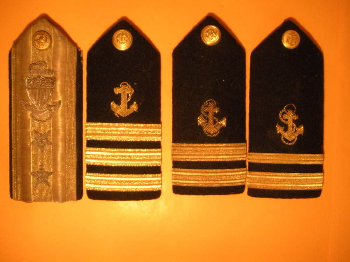 Military Officer Epaulets (Shoulder Rank for Officers) Various and some unusual - Military and Wartime