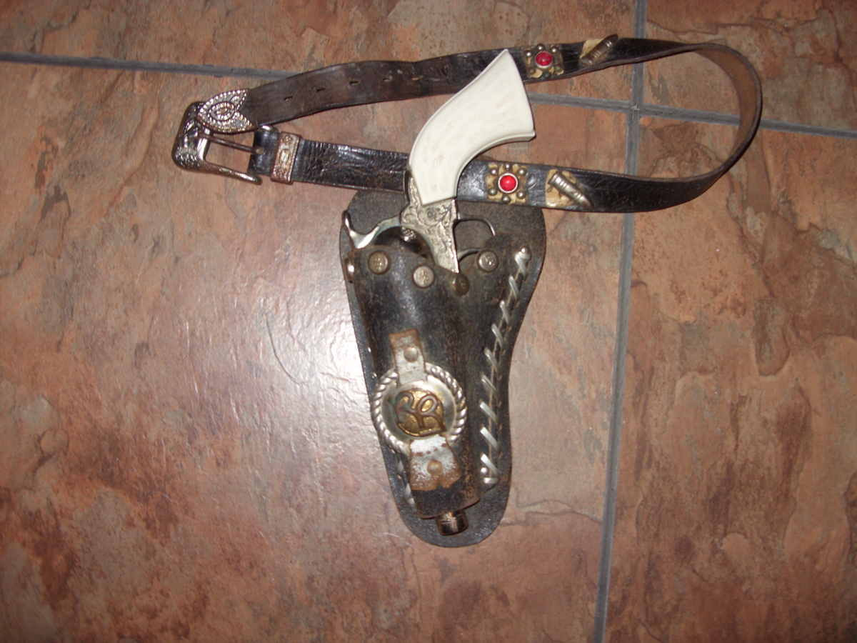 1940s roy rogers belt and holster