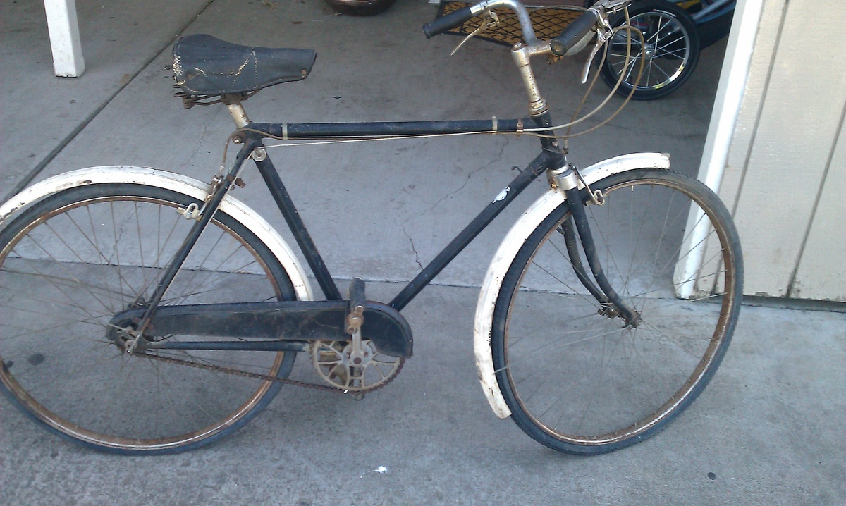 Farm fresh english sport bicycle, can anyone identify this one?