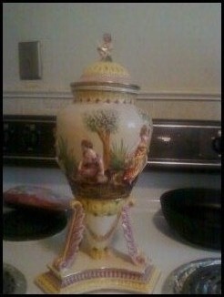 the mysterious vases - Art Pottery