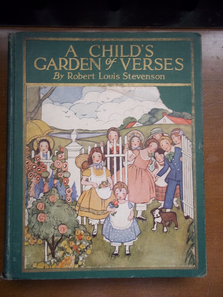 A Child's Garden of Verses 1926 - Books