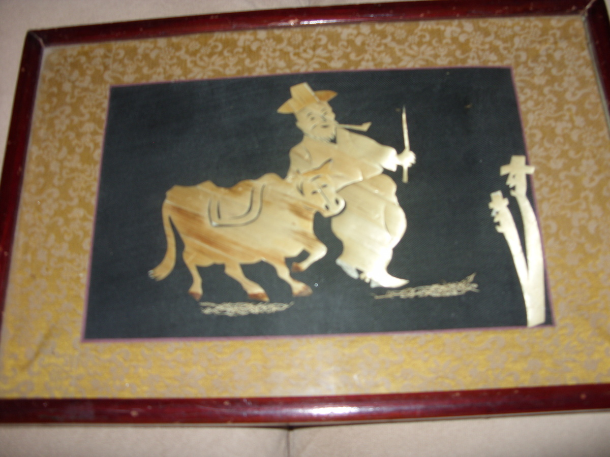 very unusual early asian silk and wood picture - Asian