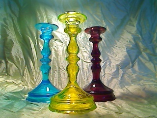 3 matching candle sticks - Art Glass