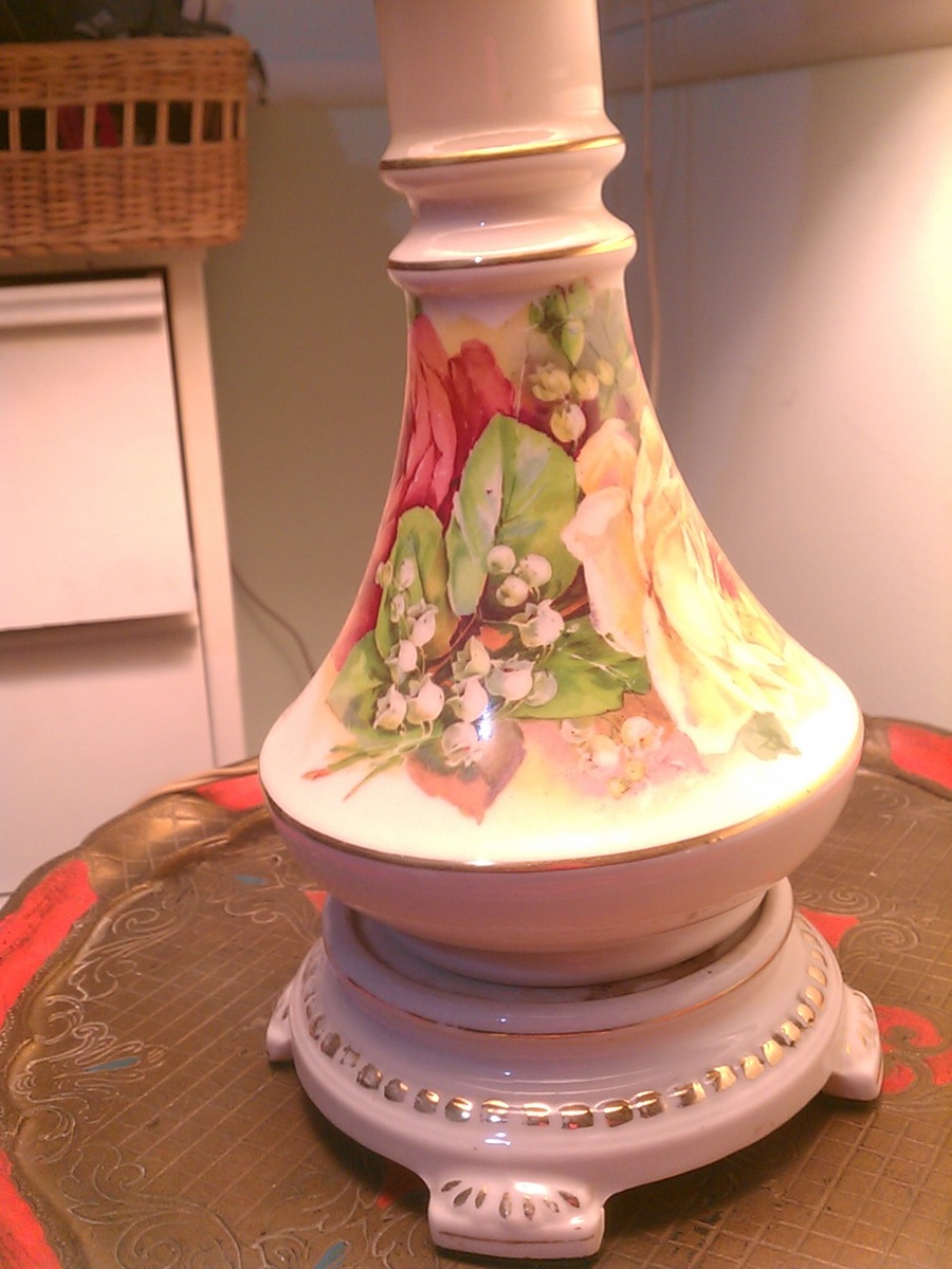 Paris Porcelain Oil Lamp converted to Electric