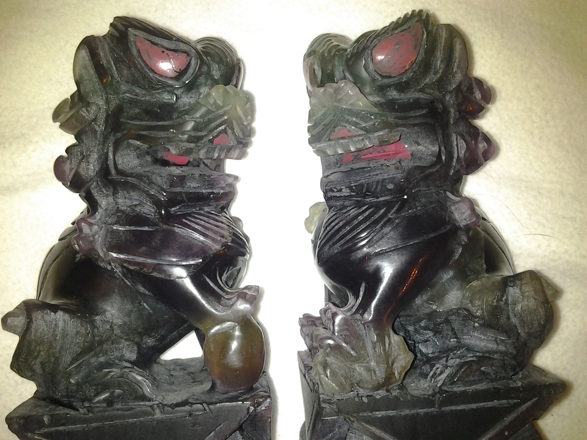 JADE OR AMETHYST FOO DOG'S - Asian