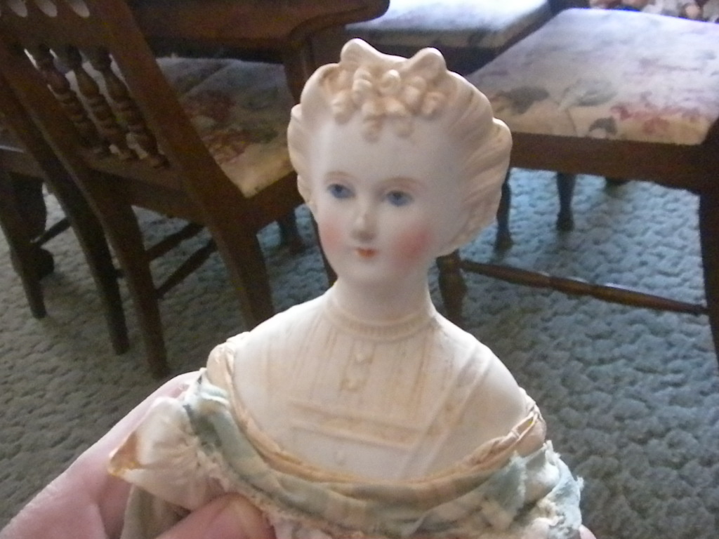 Anitique doll - Dolls