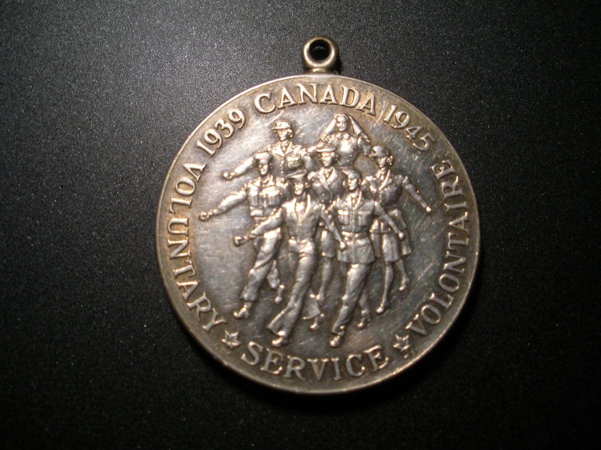 Sterling Medal CANADA VOLUNTEER SERVICE 1939-1945 - Military and Wartime