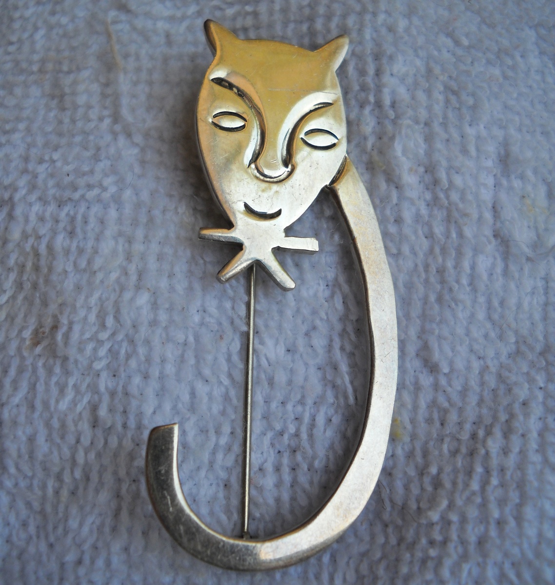 MEXICO SILVER SMILING DEVIL FACE BROOCH