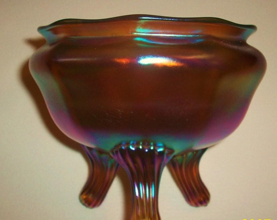 Quezal Footed Bowl c. 1910