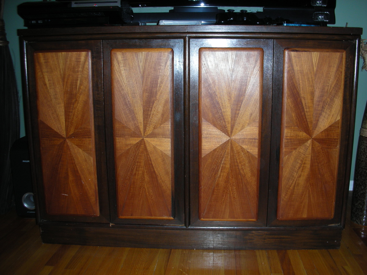 Record player holder - Furniture