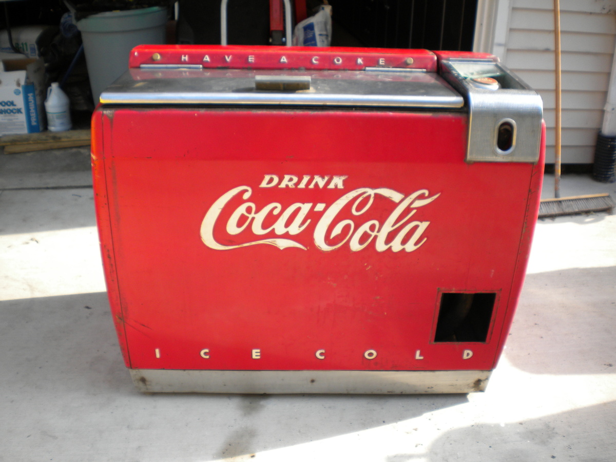 Westinghouse WE-6 wet Cooler to be restored - Coca-Cola