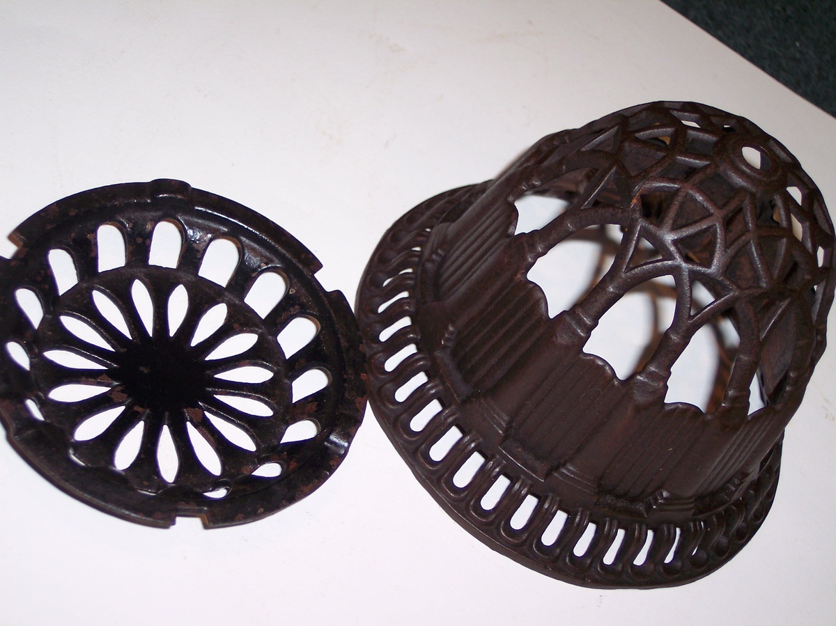 CAST IRON STRING HOLDER ? - Office
