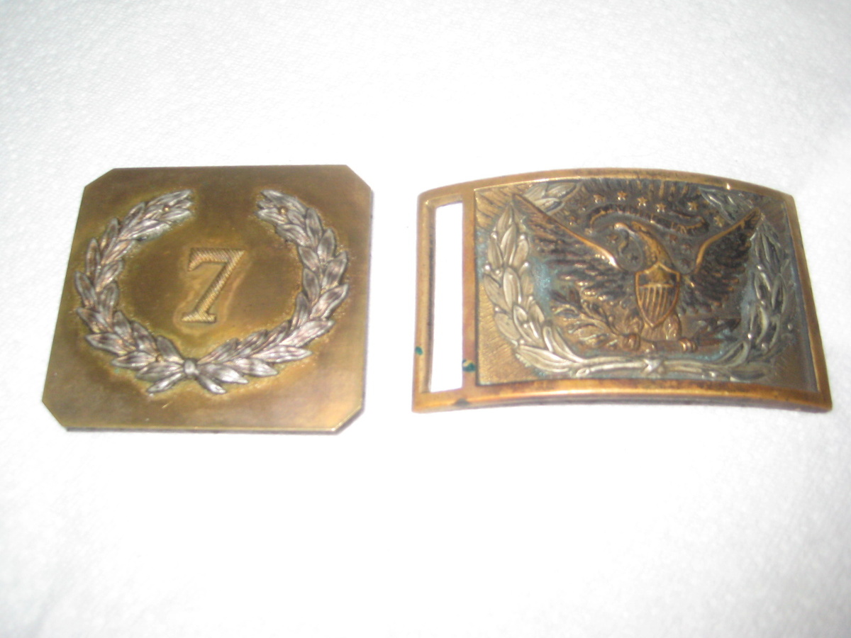 Civil War Belt Buckles or Hollywood Movie Props ?
