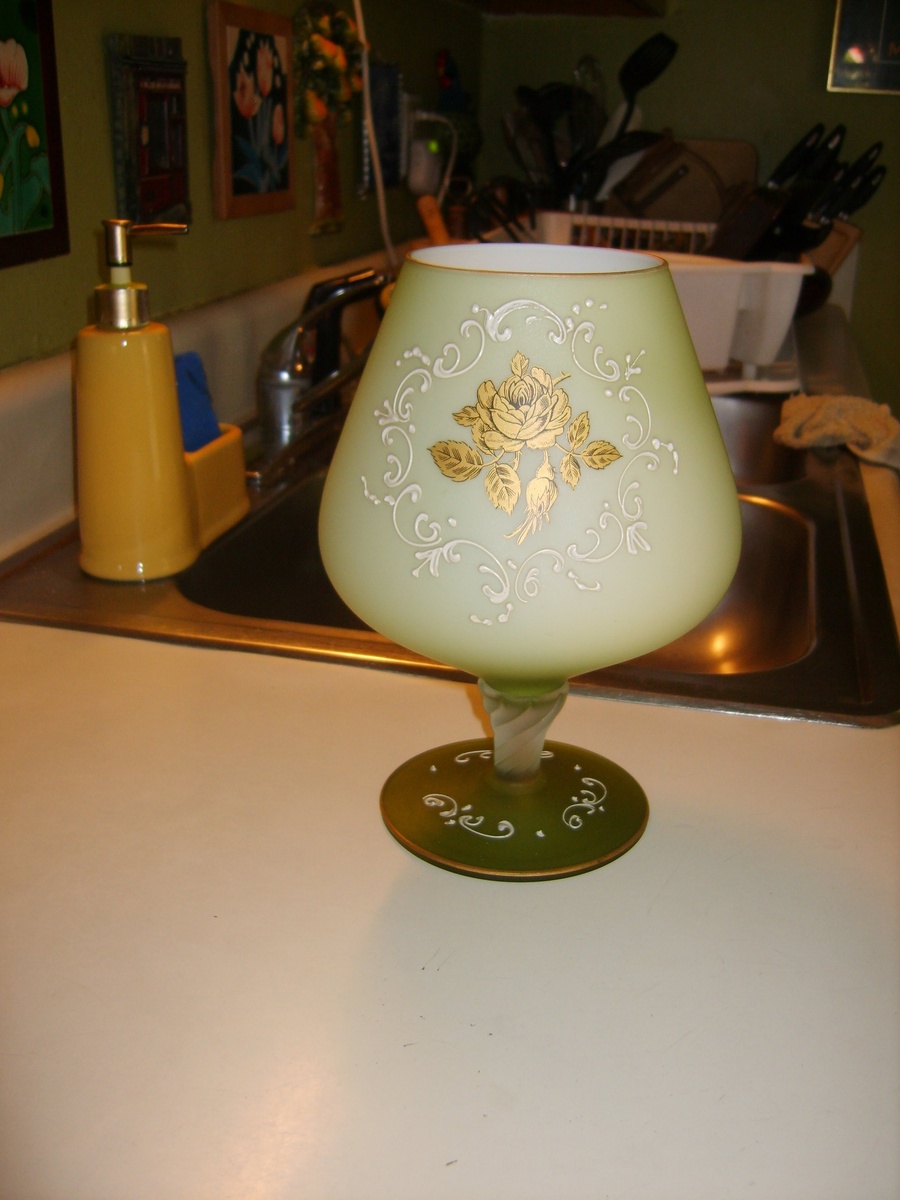 Uknown item! - Art Glass