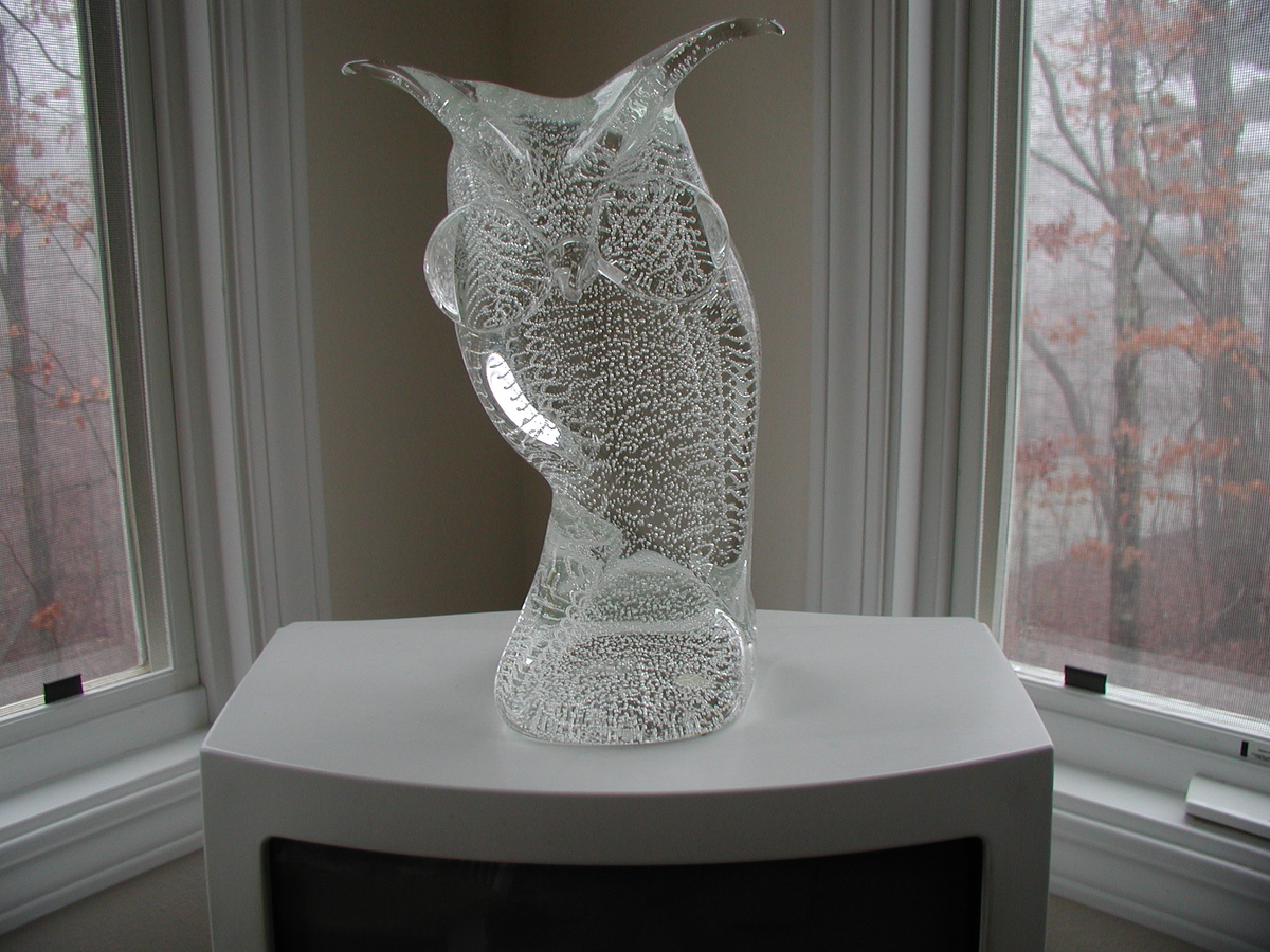 Solid Crystal Bubble Glass Murano Owl