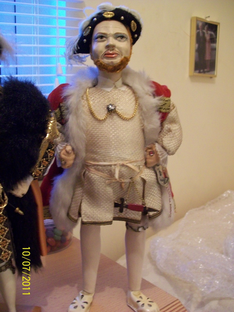 King Henry V111 Doll and Tudor Queens/ Various Makers - Dolls
