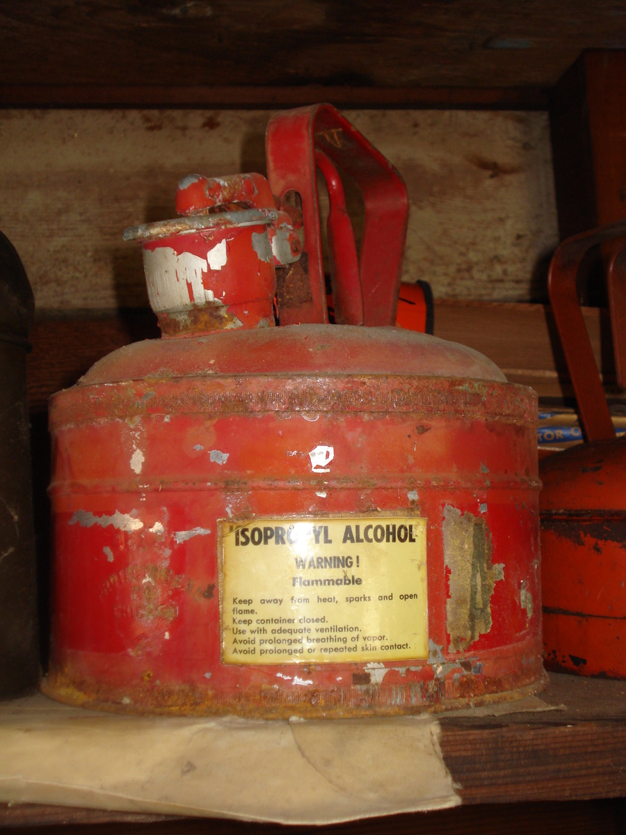 GAS CANS