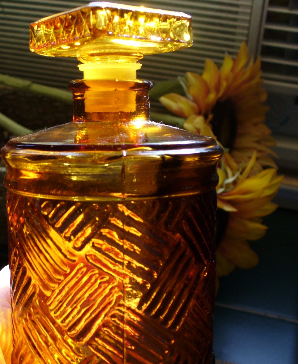 Amber Glass Jar - Glassware