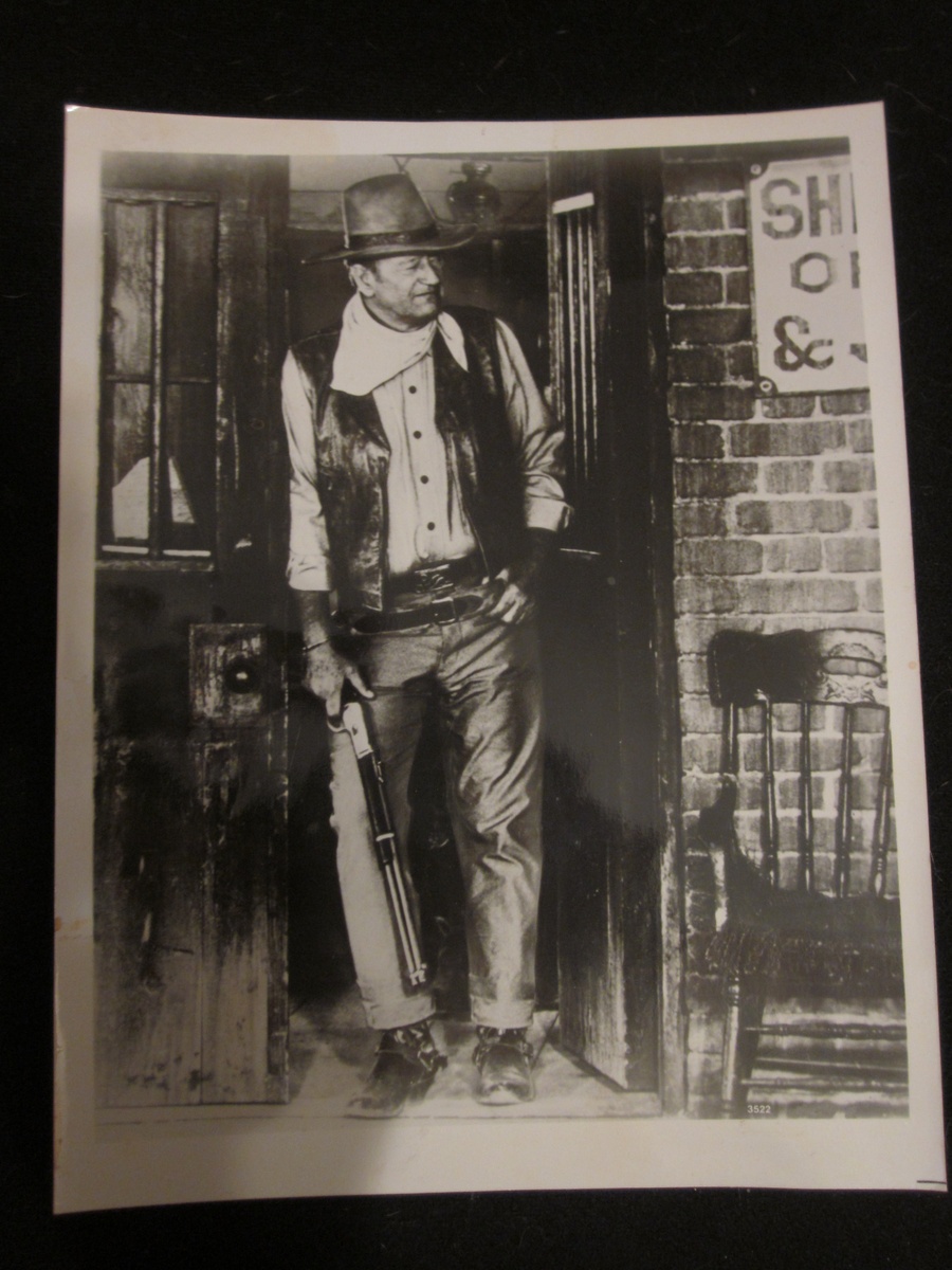 John Wayne Photo 8 x 10 - Photographs