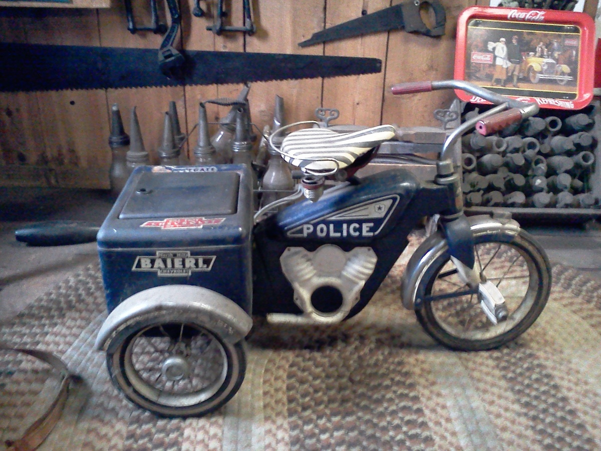 Police peddel car - Model Cars